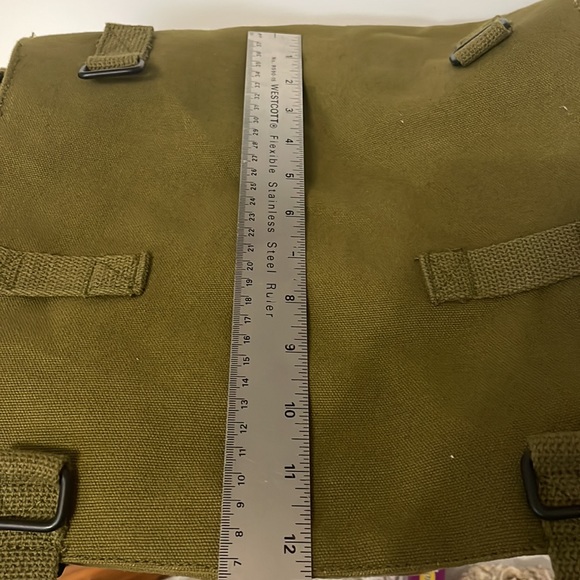 A NWOT Military Messenger Bag Pockets Adjustable Straps 100% cotton Army Green - Picture 12 of 14